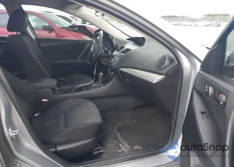 2013 Mazda 3 I Sport z USA, uszkodzony, nr VIN JM1BL1U77D1772766